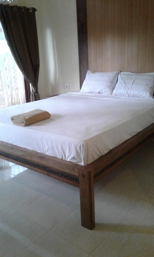 Madu Sentana House Hotel Ubud Exterior foto